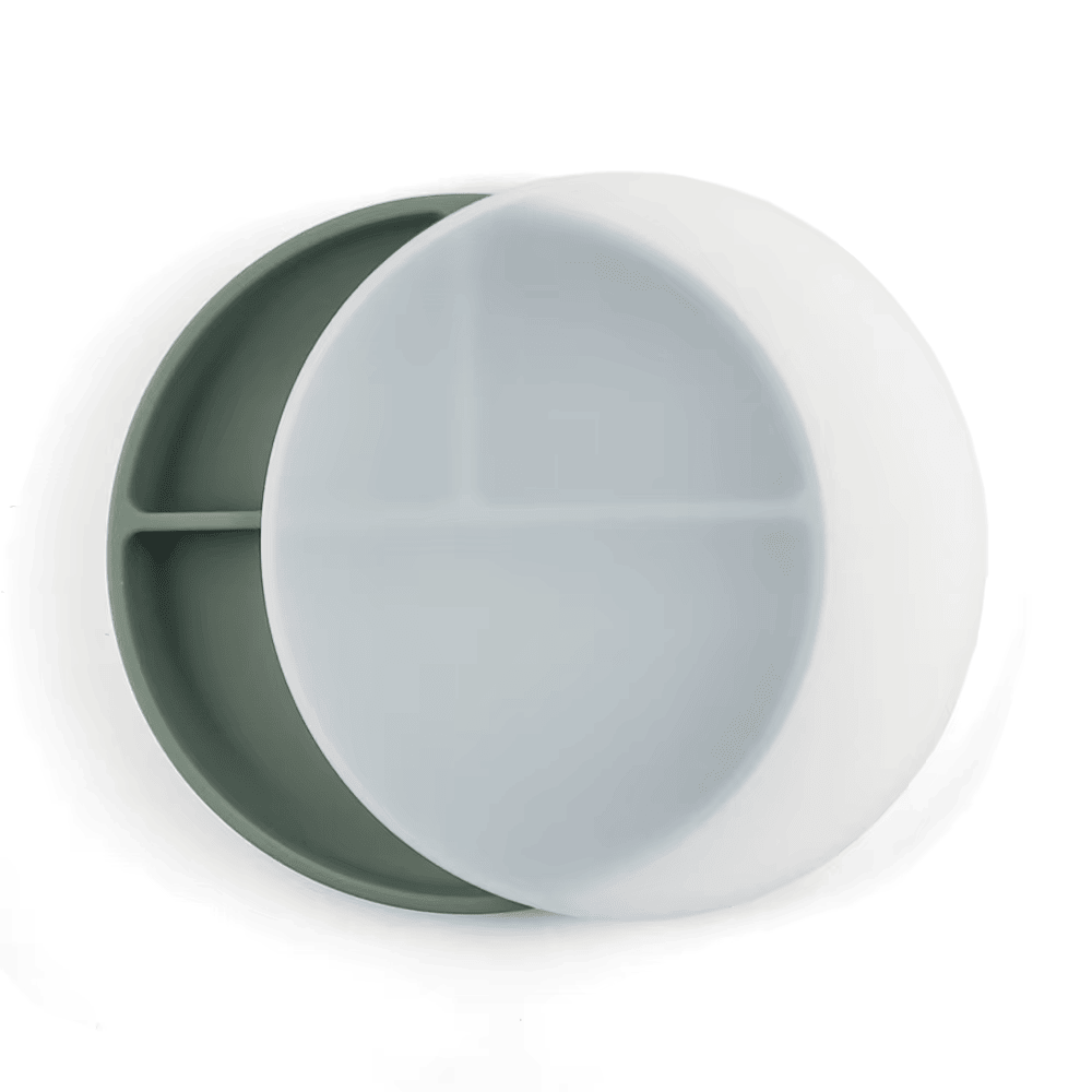 Plato Con Tapa y Ventosa Verde Salvia Amorino