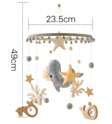 Móvil Ballena de fieltro