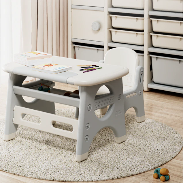 Escritorio Multiuso y Silla Infantil